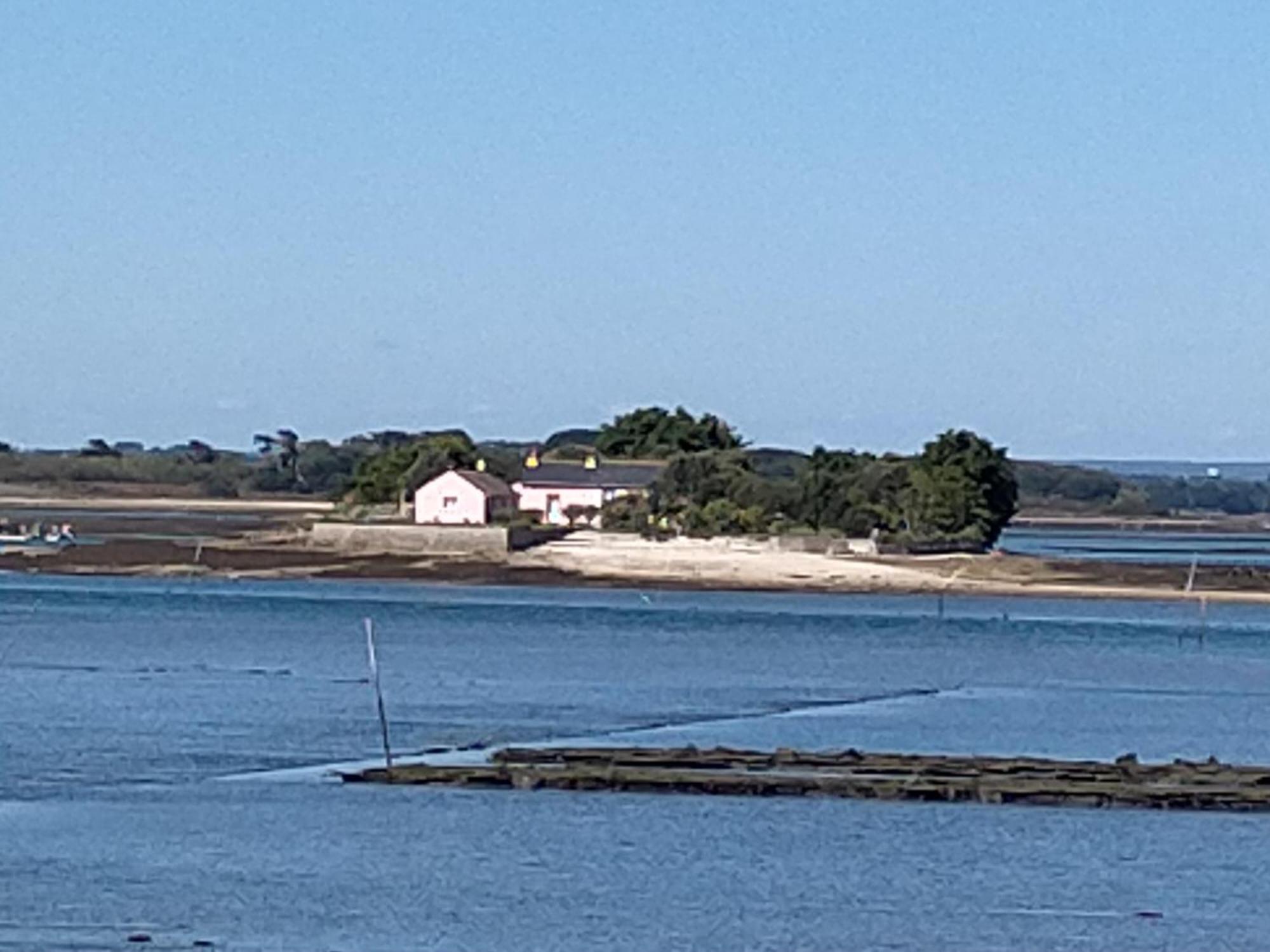 Au Calme, Les Pieds Dans L'Eau, 106 Route De La Pointe De Ruault 56370 Sarzeau Apartment Luaran gambar